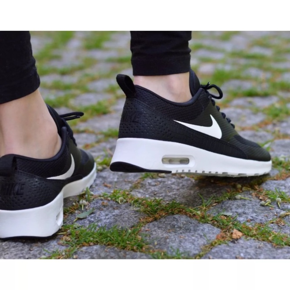 Women's Nike Air Max Thea Black + White Sneakers - Picture 2 of 8